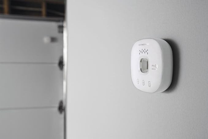Chamberlain MYQ-G0401 myQ Wi-Fi Smart Garage Door Opener Control - Image 2
