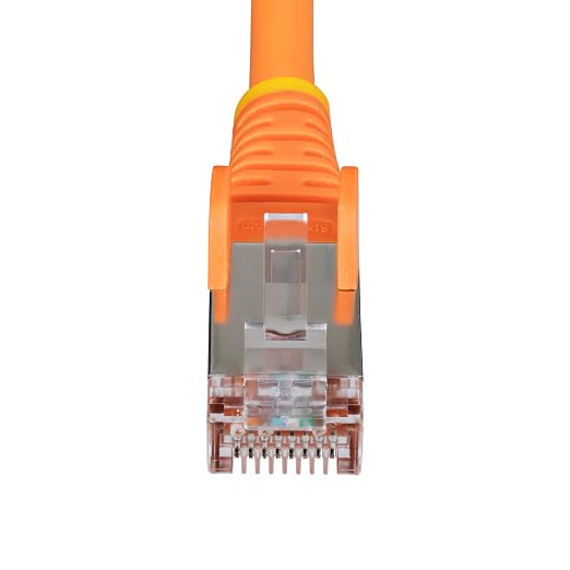 StarTech.com 6ft Orange CAT6a Ethernet Cable, Snagless RJ45, 100W PoE++ - Image 4