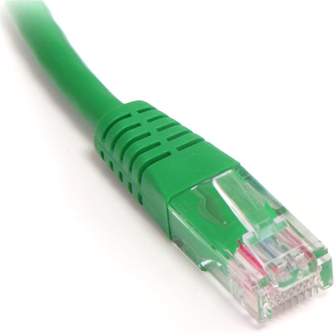 StarTech.com Cat5e Ethernet Cable - 1 ft - Green - Patch Cable - Molded Cat5e - Image 2